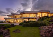 Hawaii Loa Ridge, Oahu Residence
